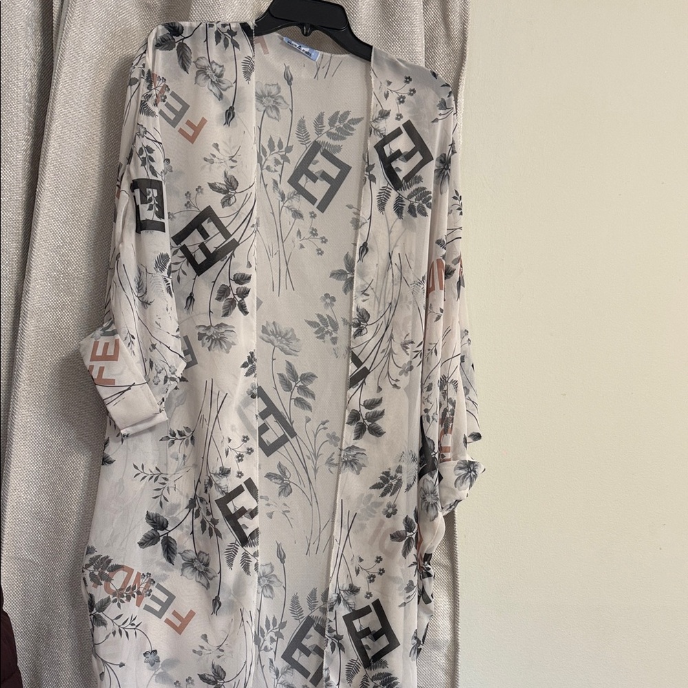 Light Beige Floral Kimono cardigan with Geometric Logos